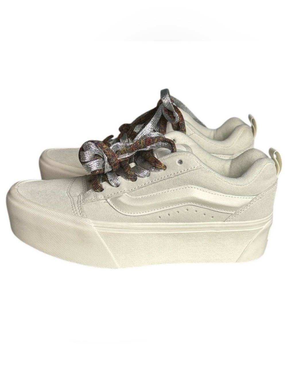 VANS Knu Stack Shoes White Platform Shoes Women 7 / men’s 5.5